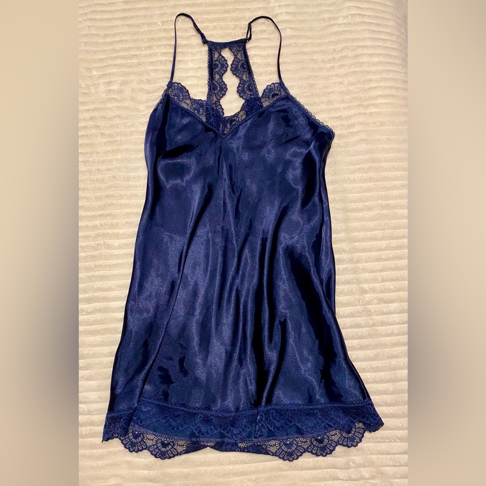 In Bloom - Chemise - Size S